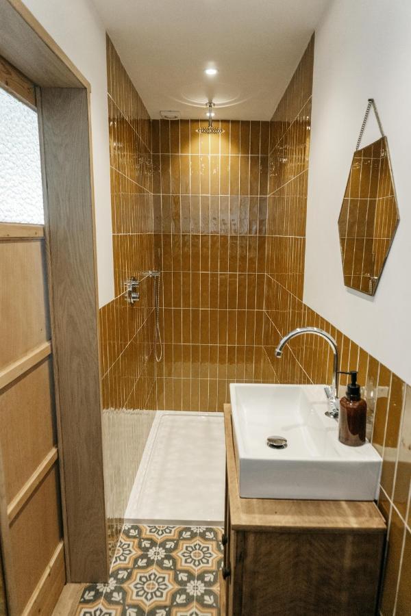 Logement Cornelia - Tholen, Zeeland Bagian luar foto